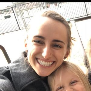 Meet your Posher, Amy